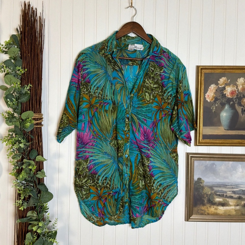 Vintage Thumbs Up Button Up Shirt Small Tropical Leopard Print Rayon